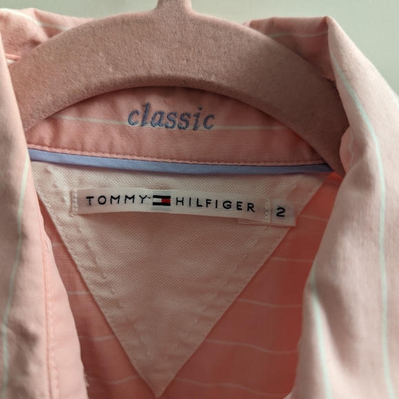 🎉3/$50🎉 Tommy Hilfiger Classic Fit Striped Shirt - Picture 4 of 7